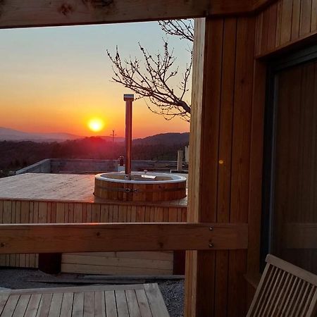 Panorama Glamping Vipavska Dolina Apartment Dobravlje Exterior photo